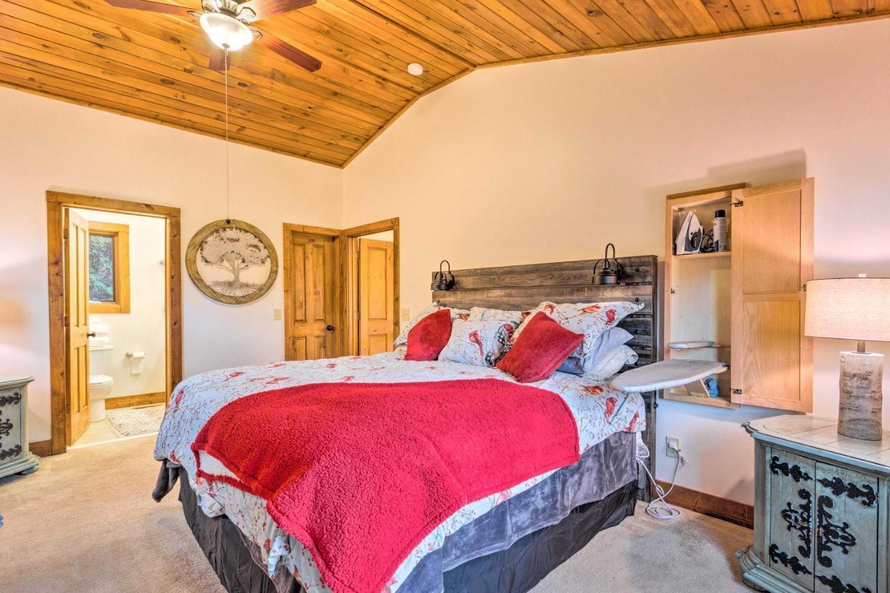 Mountain Cabin With Fire Pit, Walk To Golf And Fishing Vilas 外观 照片