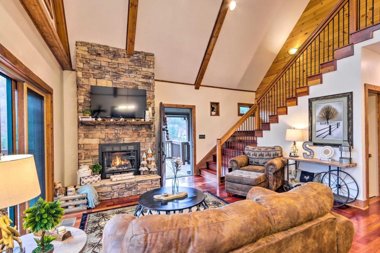 Mountain Cabin With Fire Pit, Walk To Golf And Fishing Vilas 外观 照片